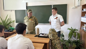 22 июня в Успенском техникуме состоялся урок Мужества с участием Гулакова Игоря Васильевича 1
